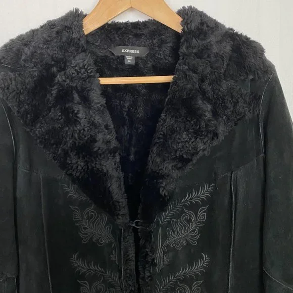 Express Black Leather Jacket Classic Style - Picture 5 of 16